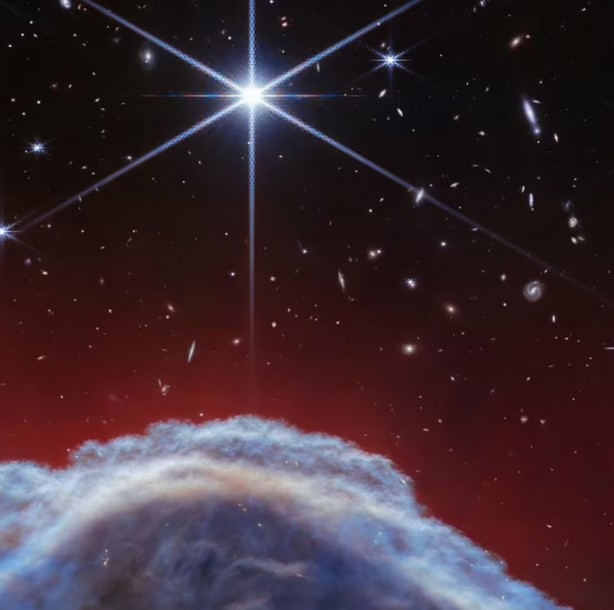 Foto - 1300 ışık yılı uzaklıkta! James Webb Uzay teleskobu en net görüntüyü yakaladı