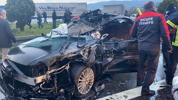 Foto - 14 aracın karıştığı feci kaza: Yaralılar var