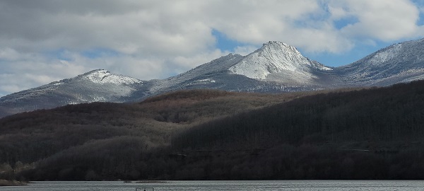 Foto - -14 derecede uçurum kıyısına çadır kurdular