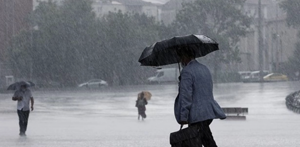 Foto - 14 il teyakkuzda! Meteoroloji 'Kuvvetli geliyor' diyerek uyardı! Tedbirinizi alın!