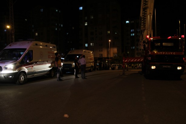 Foto - 14 katlı binada korkutan yangın: 16 kişi hastanelik oldu