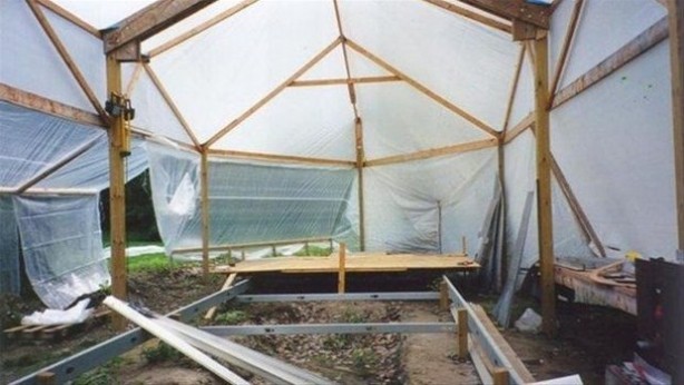 14 sene boyunca uğraşıp kendi yatlarını yaptılar 