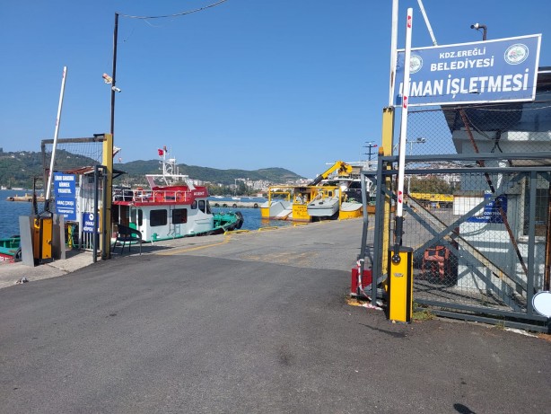 Foto - 141 kilo kokain ele geçirilen geminin 10 mürettebatı tutuklandı