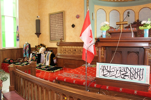 Foto - 148 yıllık tarihi kilise cami oldu