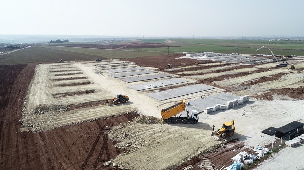 Foto - 15 bin kişilik geçici kent yükselmeye başladı