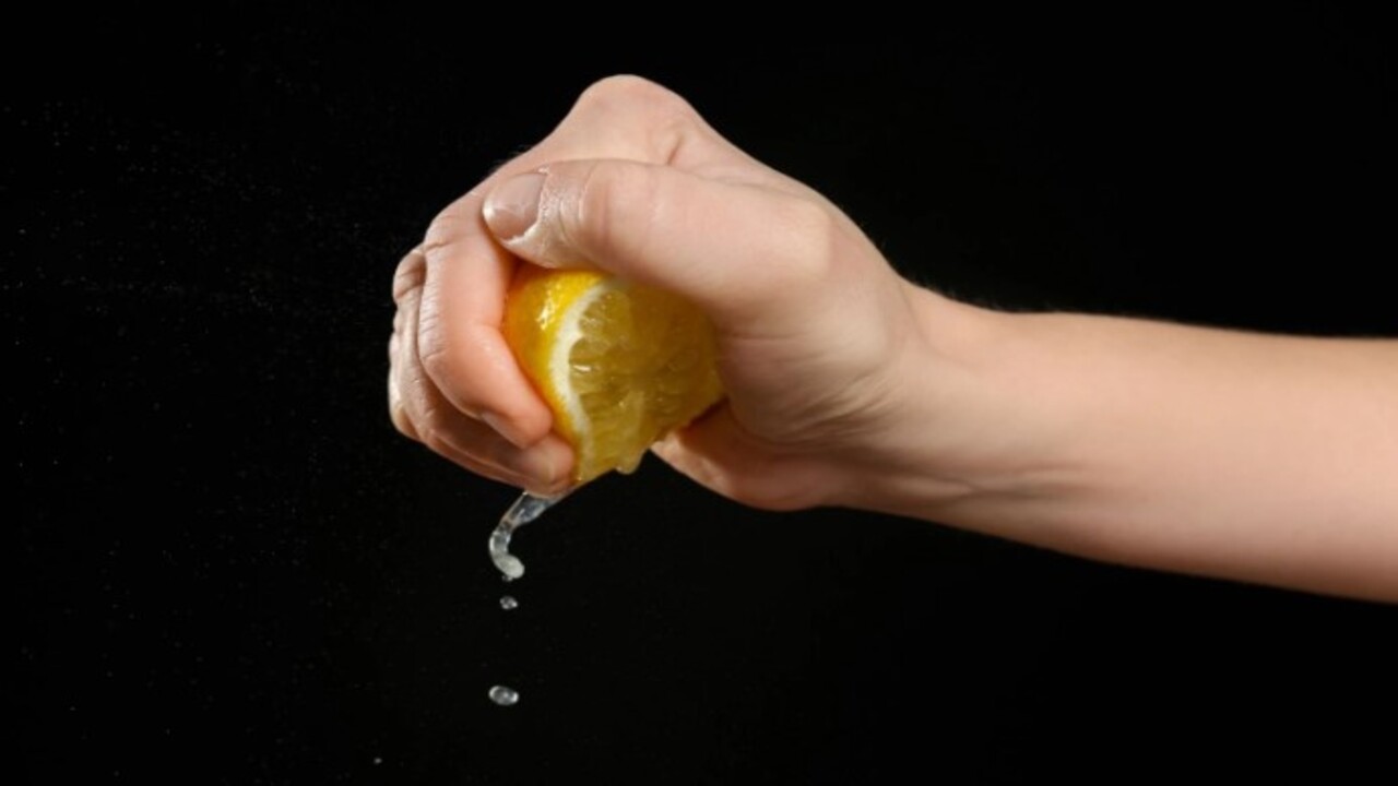 Foto - 15 dakika bekletmek yetecek! İşte patlıcanın acısını alan doğal yöntem