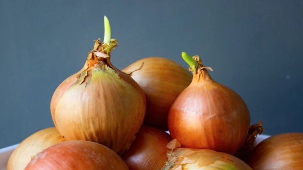 Foto - 15 dakika bekletmek yetecek! İşte patlıcanın acısını alan doğal yöntem