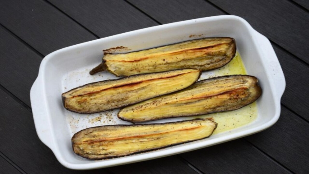 Foto - 15 dakika bekletmek yetecek! İşte patlıcanın acısını alan doğal yöntem