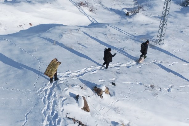 Foto - -15 derecede insanoğlunun merhameti fotoğraflara yansıdı! Tek amaçları vardı… 