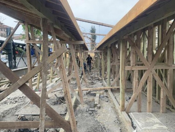 Foto - 1,5 metre genişliğindeki tarihi arasta restore edildi