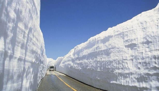 Foto - 15 metre kar yağdı ama...