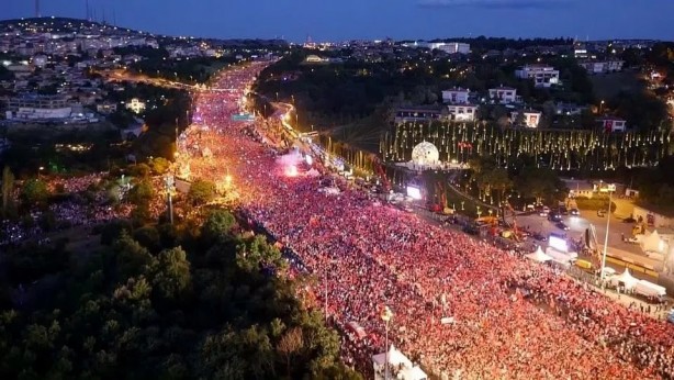 Foto - 15 Temmuz darbe girişimi dünya basınının utanç günü! Yalanların ve manipülasyonların ardı arkası kesilmedi