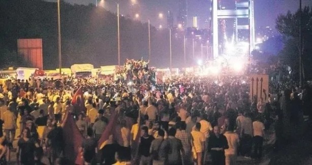 Foto - 15 Temmuz darbe girişimi dünya basınının utanç günü! Yalanların ve manipülasyonların ardı arkası kesilmedi