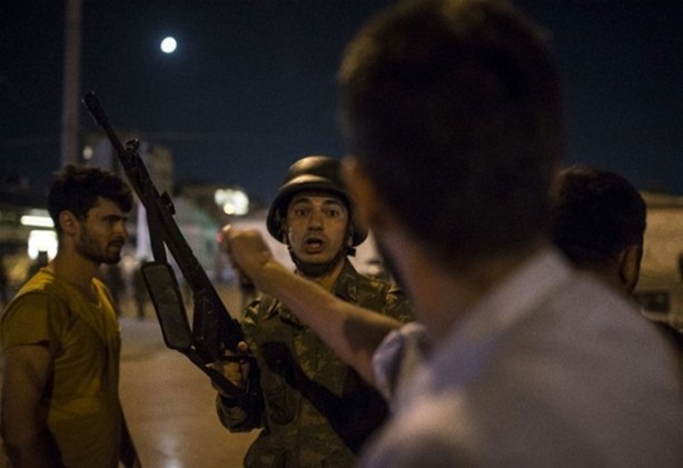 Foto - 15 Temmuz darbe girişimi gecesinin kader anları