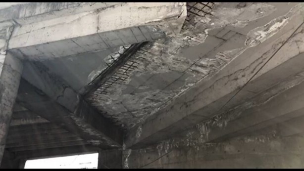 Foto - 15 Temmuz Demokrasi Otogarı'ndaki görüntü tedirgin ediyor! 'Taşlar kafamıza düşüyor'