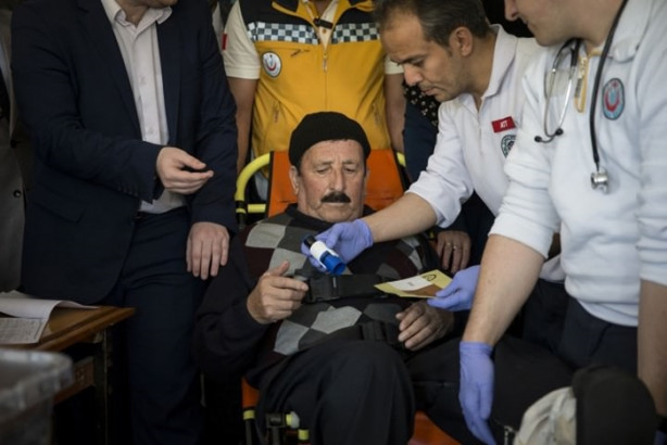 Foto - 15 Temmuz gazisi oyunu kullandı