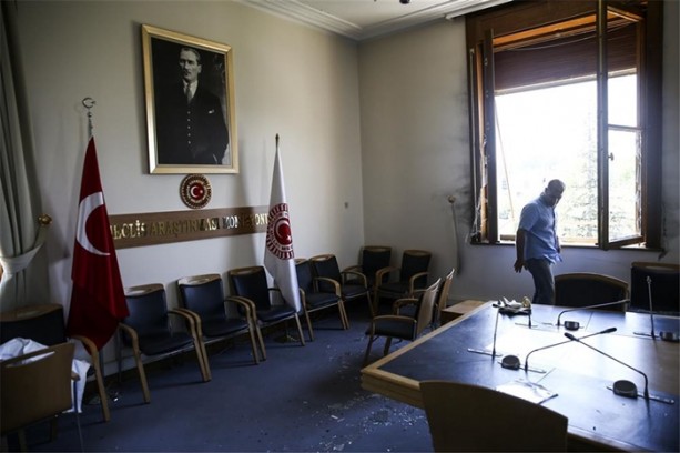 Foto - 15 Temmuz gecesi Meclis'te yaşananlar