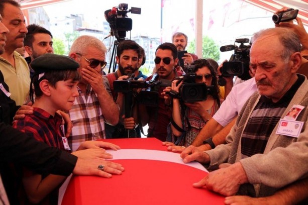 Foto - 15 Temmuz şehitleri son yolculuğuna uğurlandı