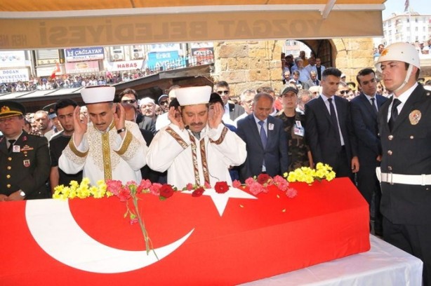 Foto - 15 Temmuz şehitleri son yolculuğuna uğurlandı