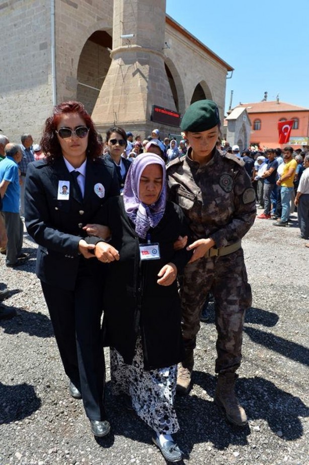 Foto - 15 Temmuz şehitleri son yolculuğuna uğurlandı