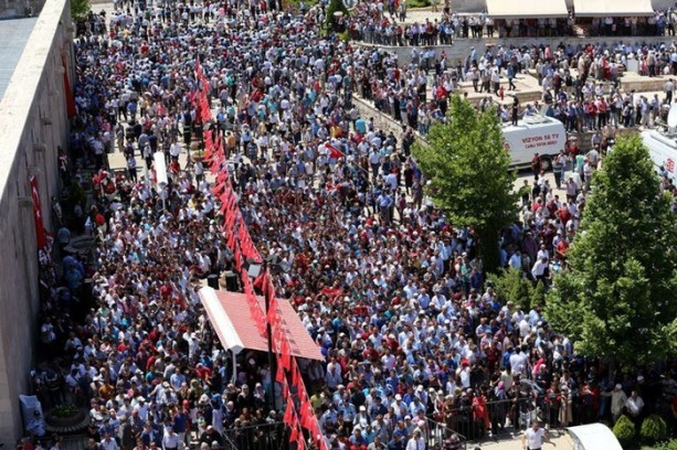 Foto - 15 Temmuz şehitleri son yolculuğuna uğurlandı