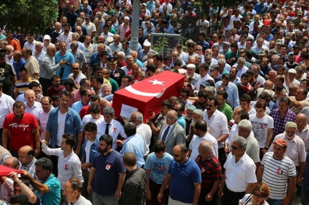 Foto - 15 Temmuz şehitleri son yolculuğuna uğurlandı