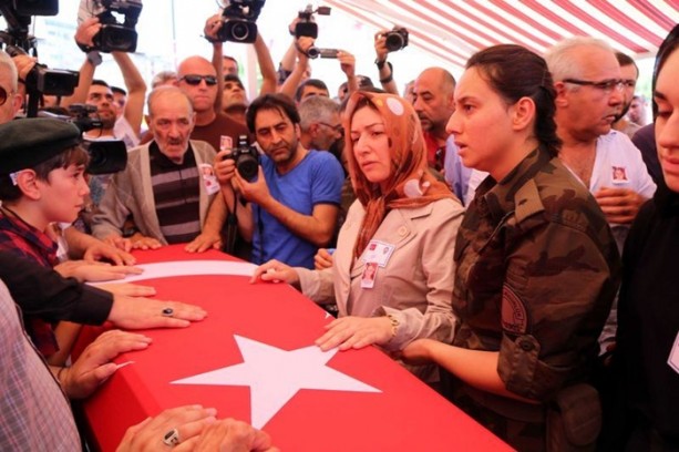 Foto - 15 Temmuz şehitleri son yolculuğuna uğurlandı