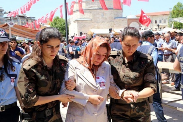 Foto - 15 Temmuz şehitleri son yolculuğuna uğurlandı