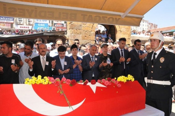 Foto - 15 Temmuz şehitleri son yolculuğuna uğurlandı