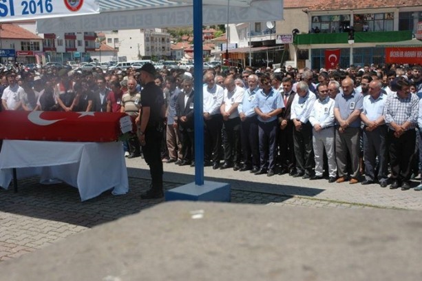 Foto - 15 Temmuz şehitleri son yolculuğuna uğurlandı