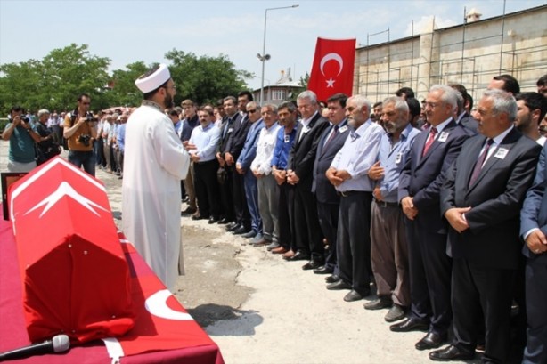 Foto - 15 Temmuz şehitleri son yolculuğuna uğurlandı