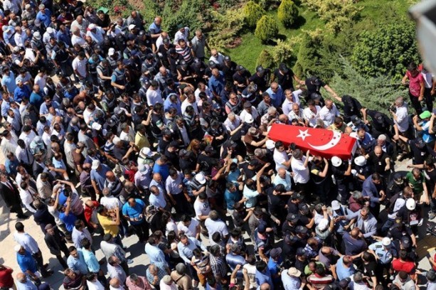 Foto - 15 Temmuz şehitleri son yolculuğuna uğurlandı