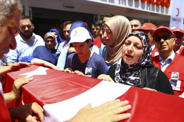 Foto - 15 Temmuz şehitleri son yolculuğuna uğurlandı