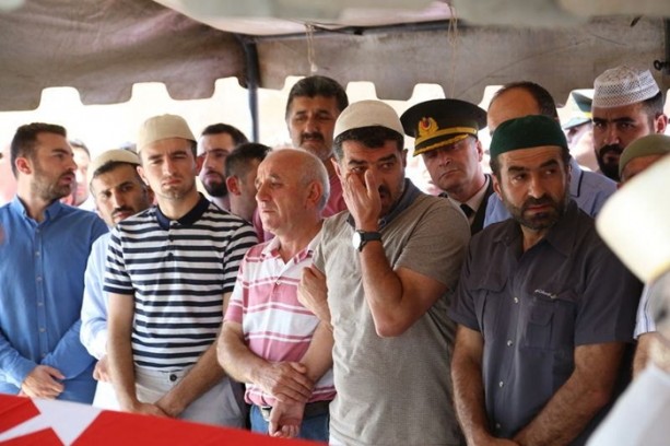 Foto - 15 Temmuz şehitleri son yolculuğuna uğurlandı