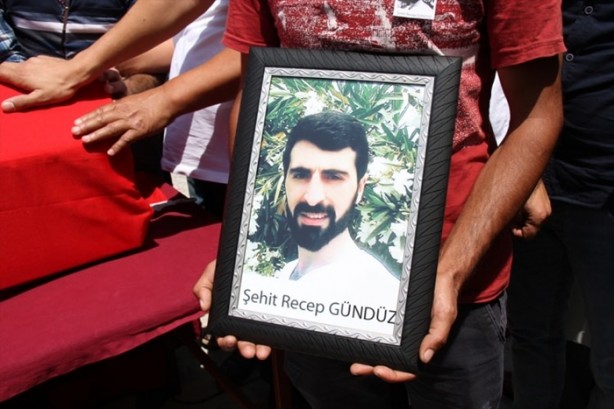 Foto - 15 Temmuz şehitleri son yolculuğuna uğurlandı