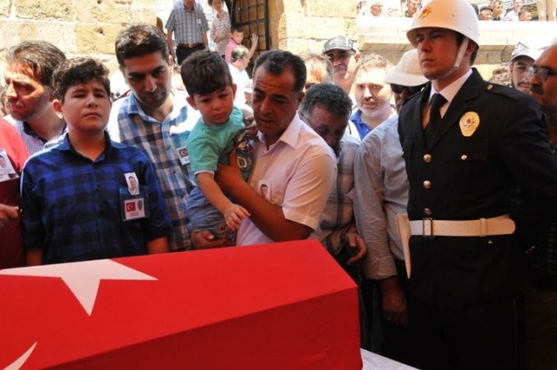 Foto - 15 Temmuz şehitleri son yolculuğuna uğurlandı