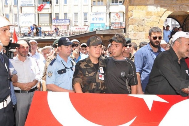 Foto - 15 Temmuz şehitleri son yolculuğuna uğurlandı