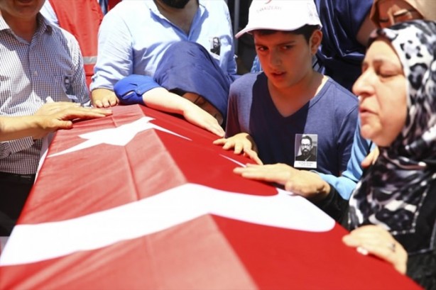 Foto - 15 Temmuz şehitleri son yolculuğuna uğurlandı