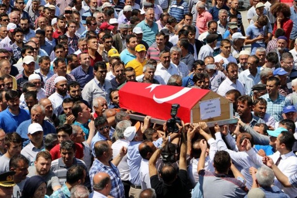 Foto - 15 Temmuz şehitleri son yolculuğuna uğurlandı
