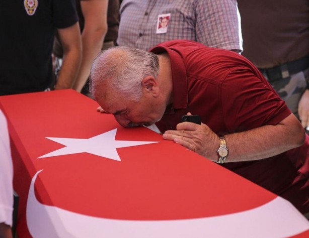 Foto - 15 Temmuz şehitleri son yolculuğuna uğurlandı
