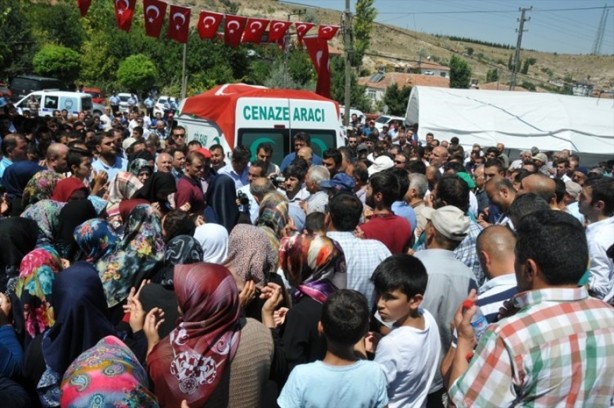 Foto - 15 Temmuz şehitleri son yolculuğuna uğurlandı