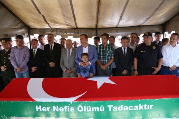 Foto - 15 Temmuz şehitleri son yolculuğuna uğurlandı