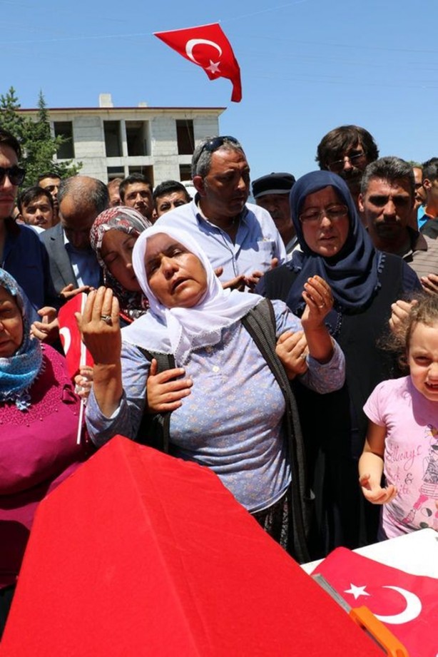 Foto - 15 Temmuz şehitleri son yolculuğuna uğurlandı