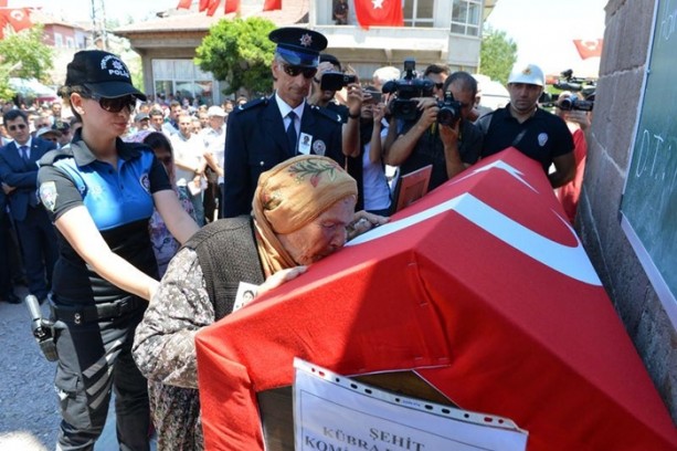 Foto - 15 Temmuz şehitleri son yolculuğuna uğurlandı