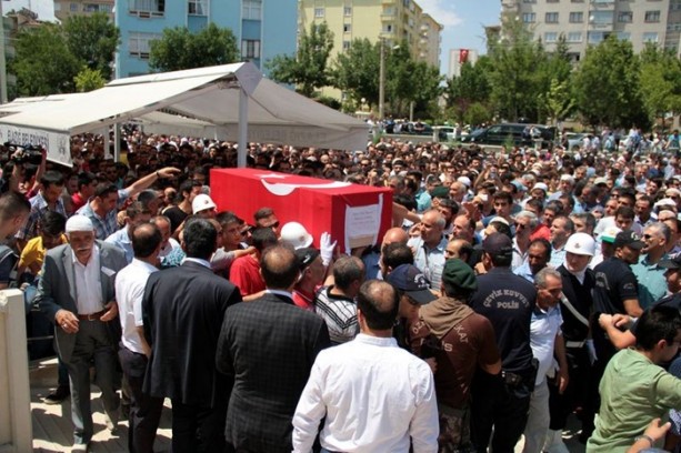 Foto - 15 Temmuz şehitleri son yolculuğuna uğurlandı