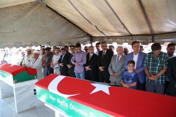 Foto - 15 Temmuz şehitleri son yolculuğuna uğurlandı