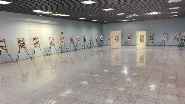 Foto - 15 Temmuz ve Manşetler Sergisi açıldı