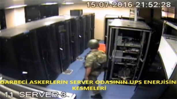 Foto - ​15 Temmuz'da AKOM binasında neler yaşandı?