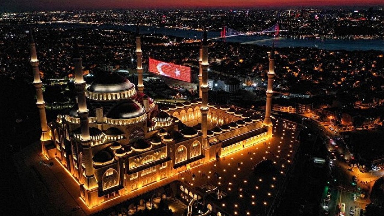 Foto - 15 Temmuz'da on binlerce cami için flaş karar