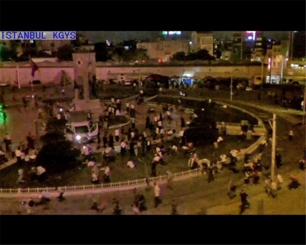 Foto - 15 Temmuz'da Taksim'de neler yaşandı?